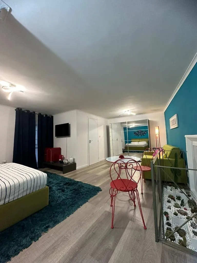 Bella Chiaia Apartment Naples Italy