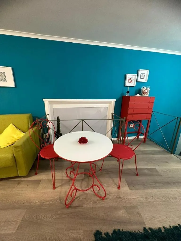 Bella Chiaia Apartment Naples